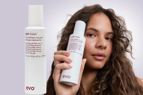 Meet new evo Plot Twist Curl Refresh Mousse